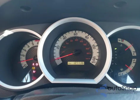 2015 Toyota Tacoma Prerunner V6 z USA, uszkodzony, nr VIN 5TFJU4GN2FX079530